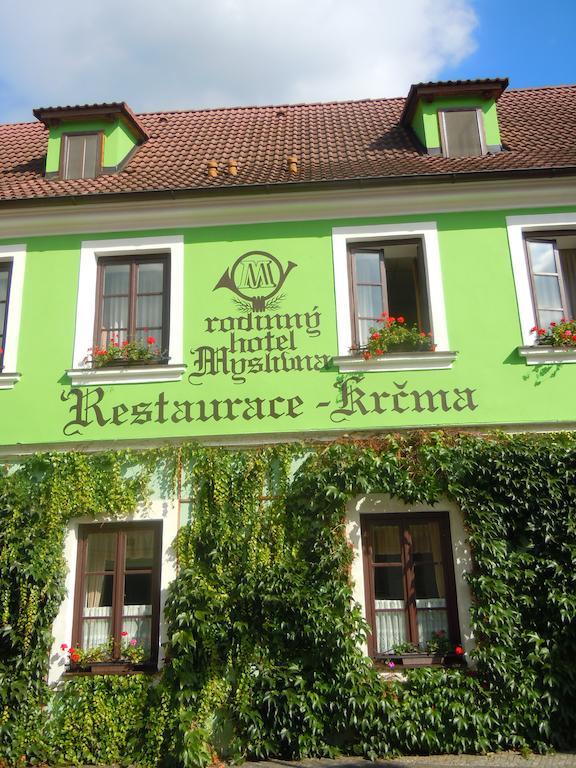 Rodinny Hotel Myslivna Trebon Ngoại thất bức ảnh
